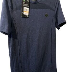 NWT Underarmour child Size Small RUSH Shirt Navy Blue Athletic MSRP Tag $60